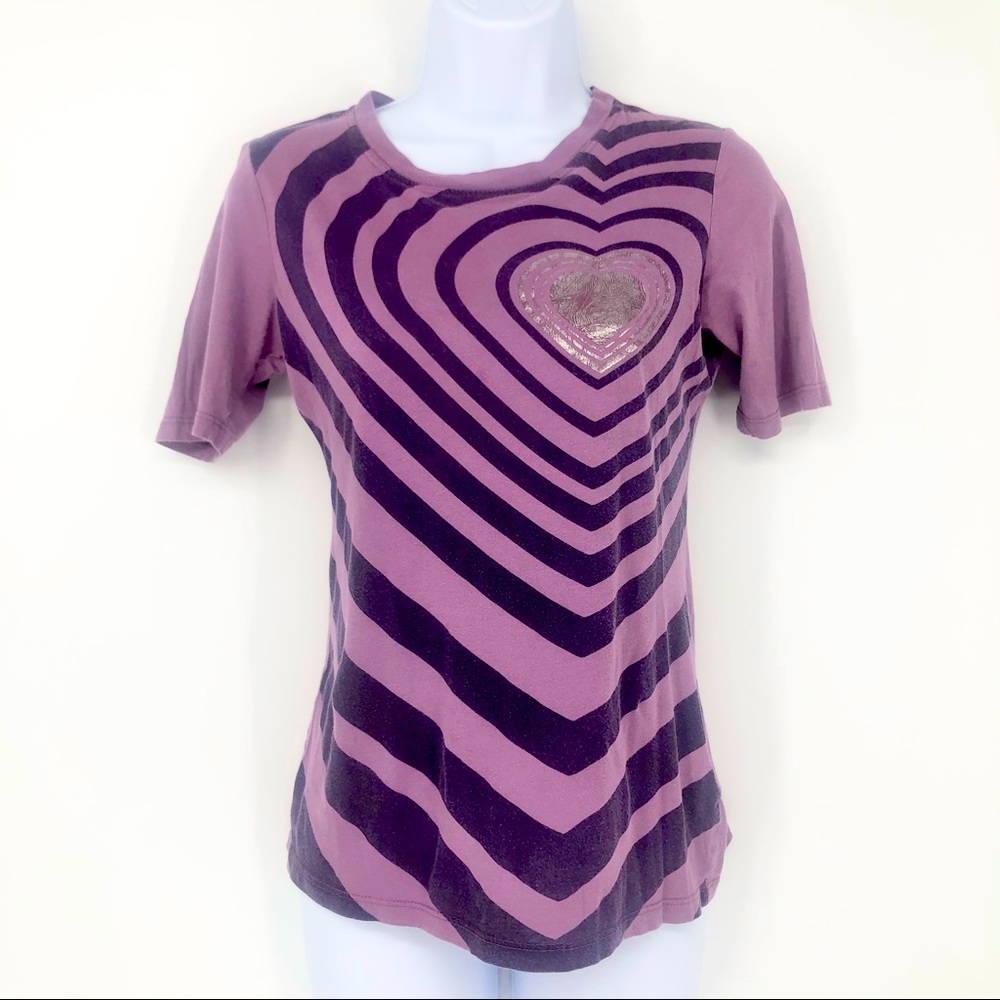 Threads Small Purple Radiating Silver Heart Short Sleeve (goes to elbow) Top